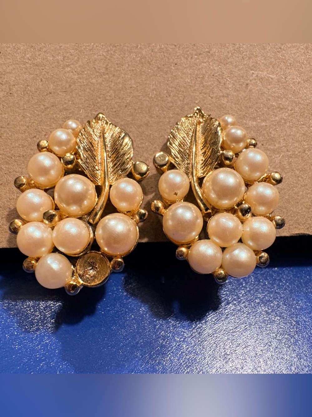 Gold Pearl Cluster Leaf Earrings - Cream Pearls